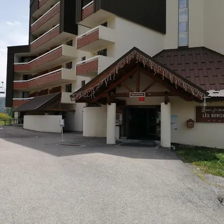 Les Bergers Alpe D'huez Pied Des Pistes Et Piscine Lägenhet *